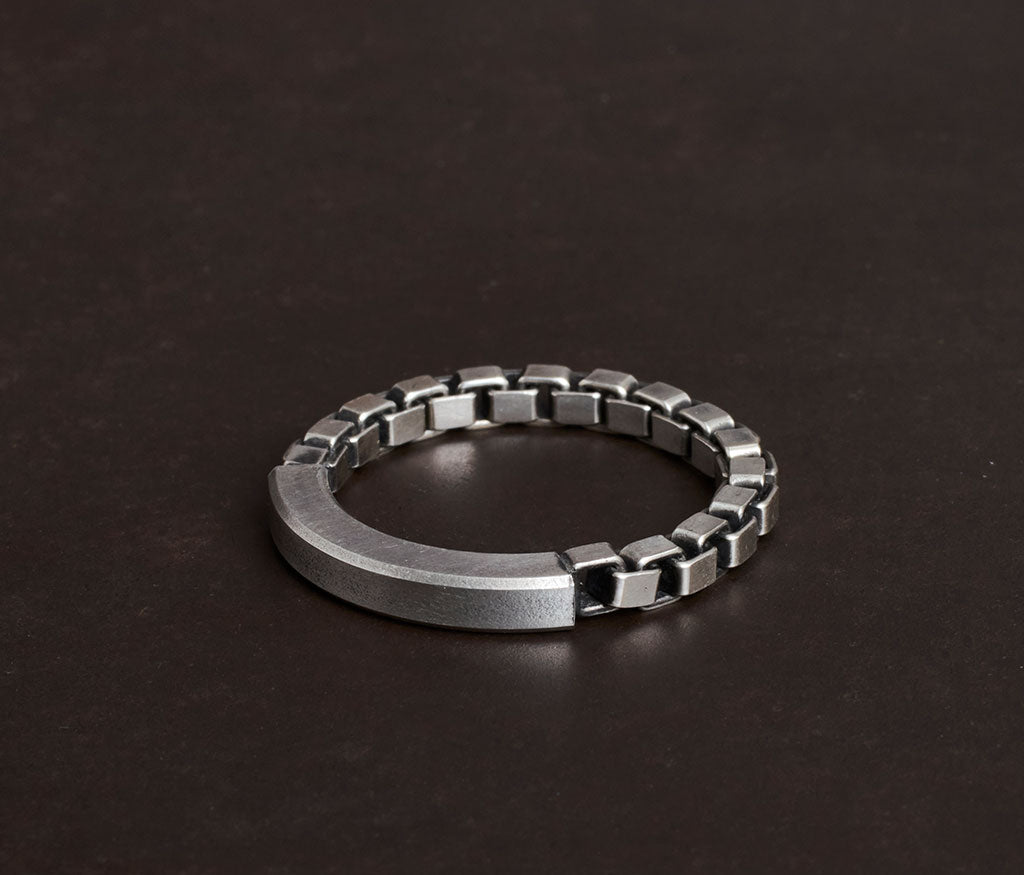 ring box chain