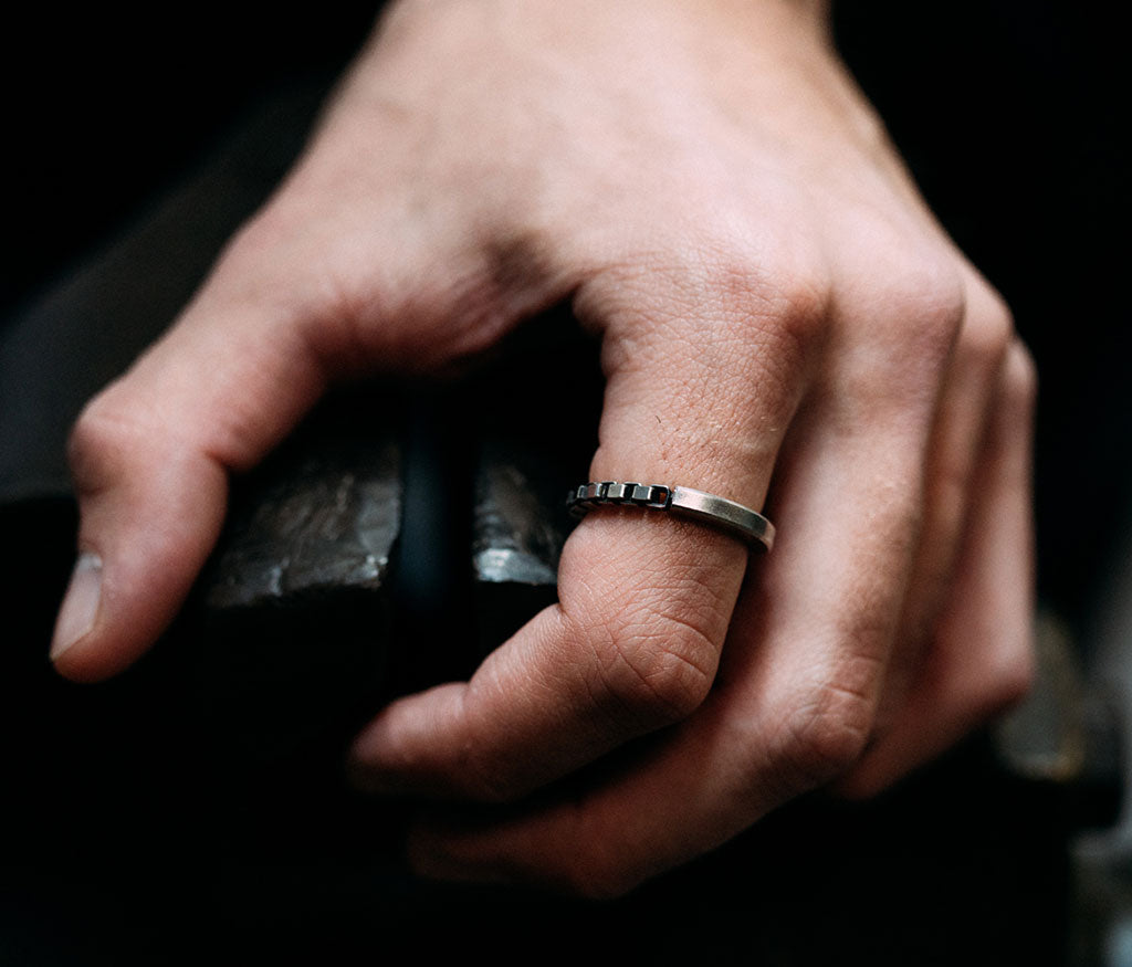 ring box chain