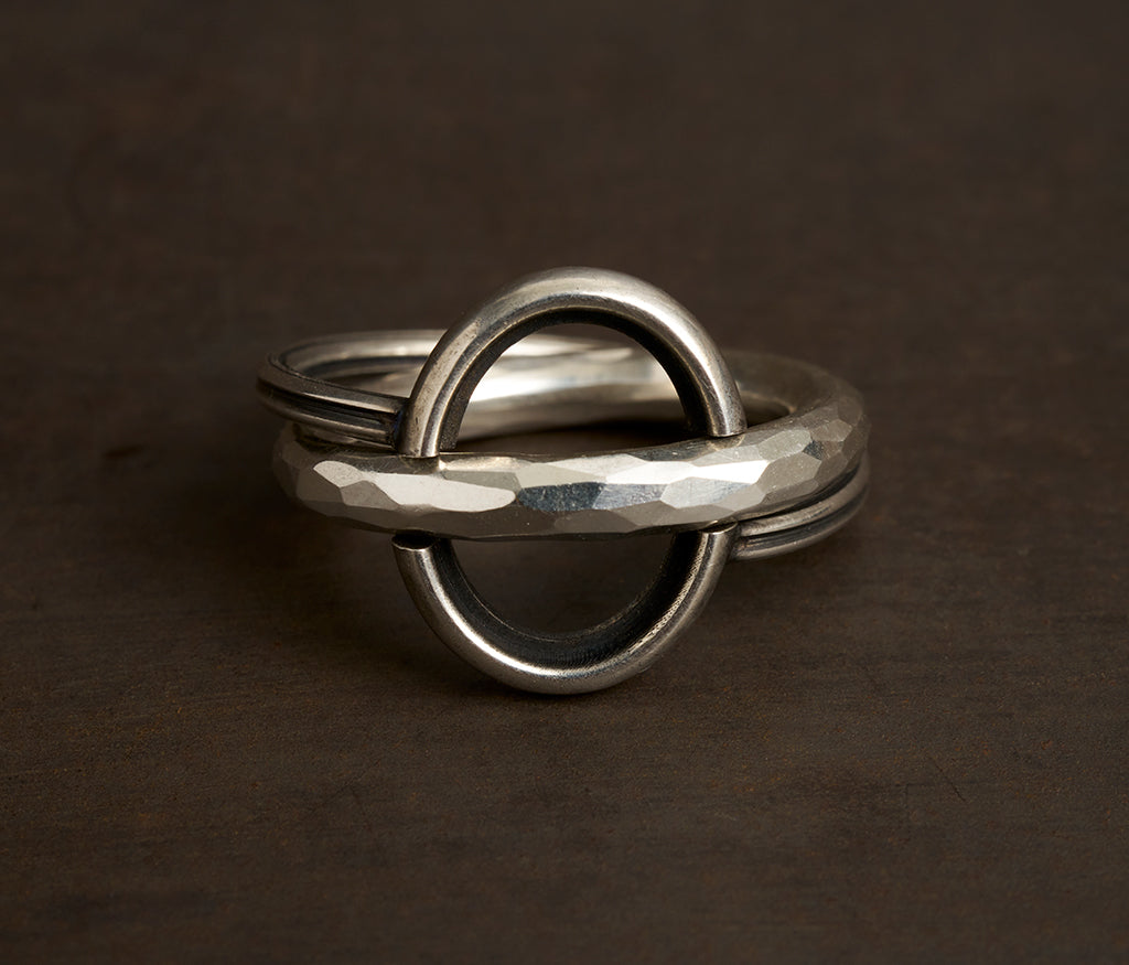 connected rings – werkstatt-munchen