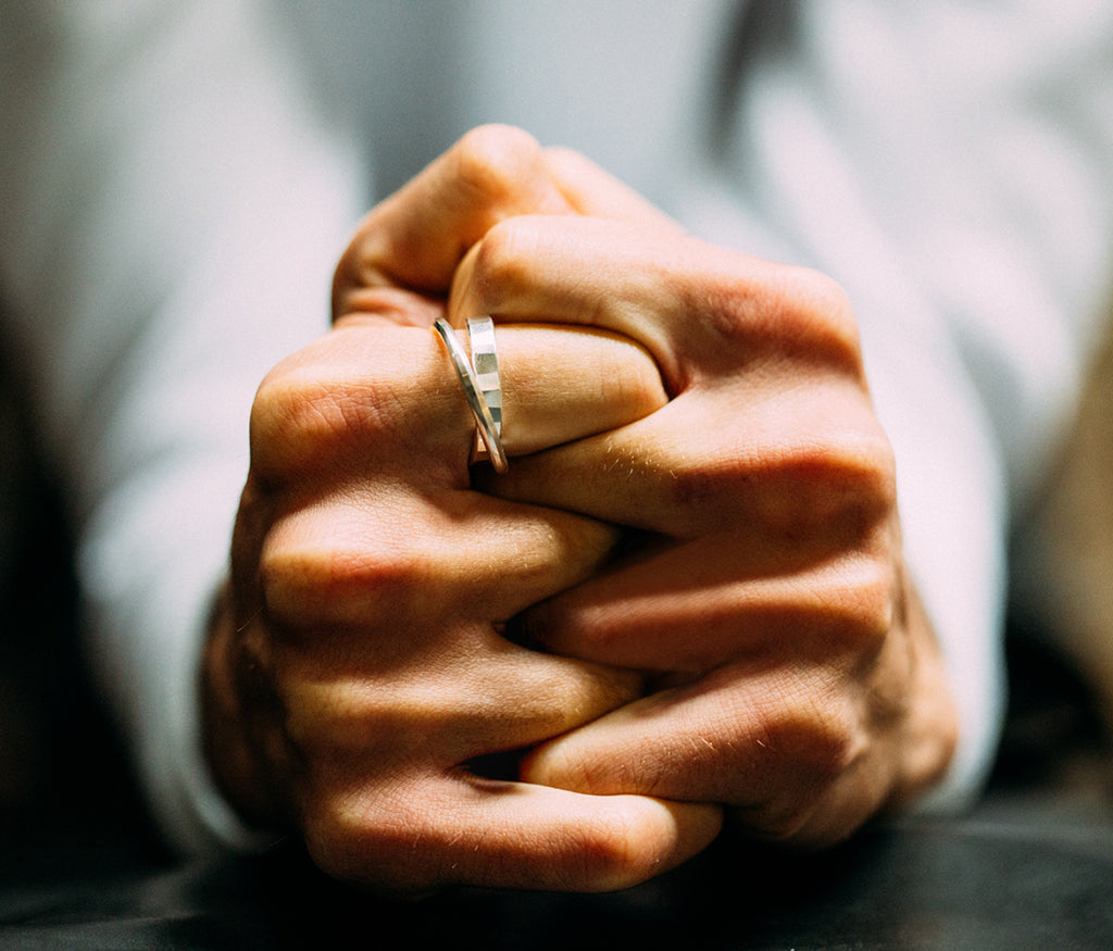 WERKSTATT:MÜNCHEN RING FLAT CROSSED Sサイズ ring flat crossed – werkstatt-munchen