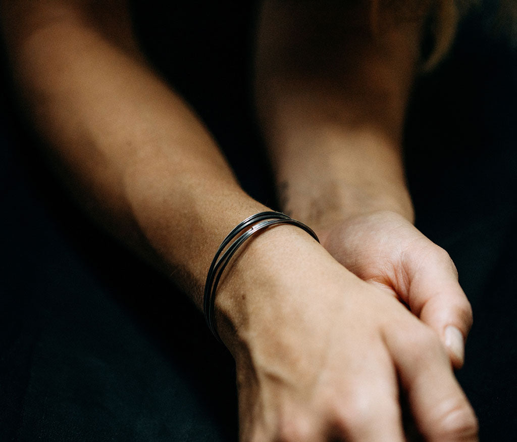 bracelet track