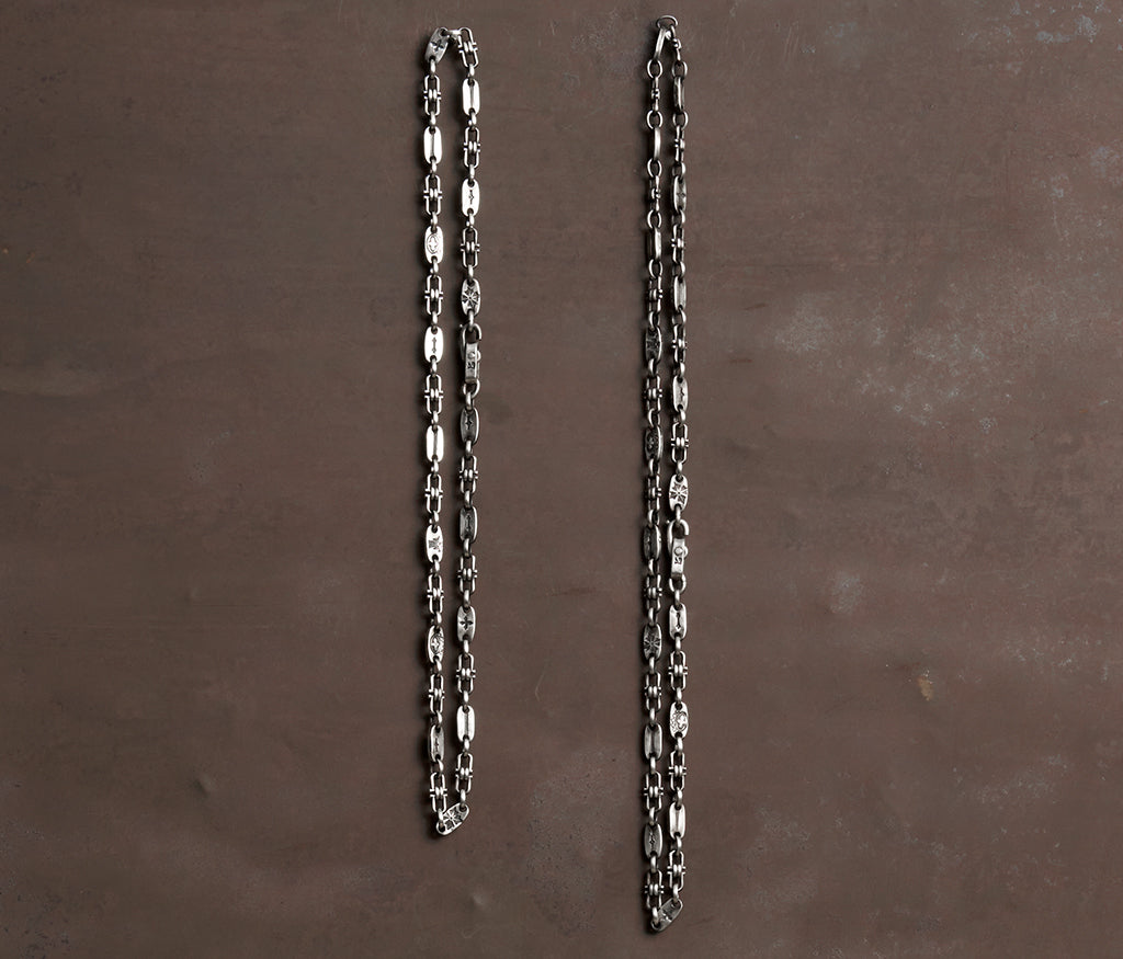 necklace signs – werkstatt-munchen