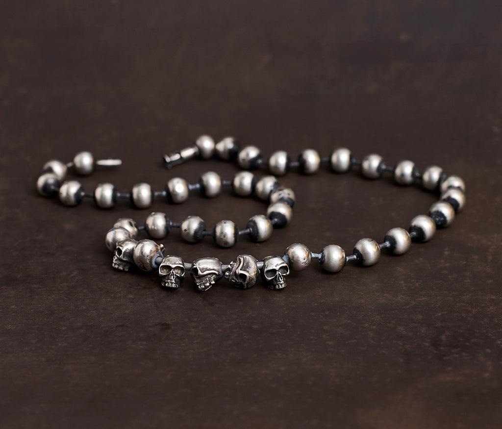 choker skulls