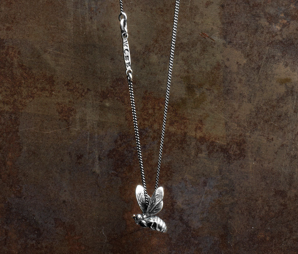 fine chain bee