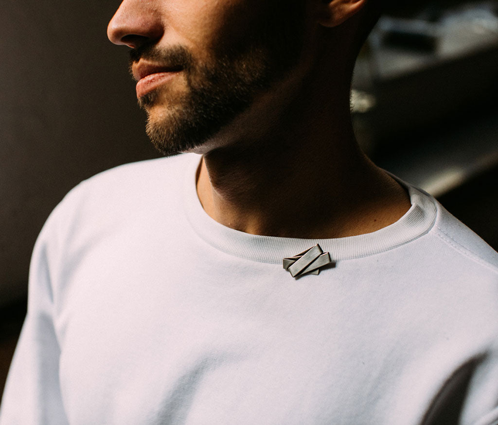 badge folded