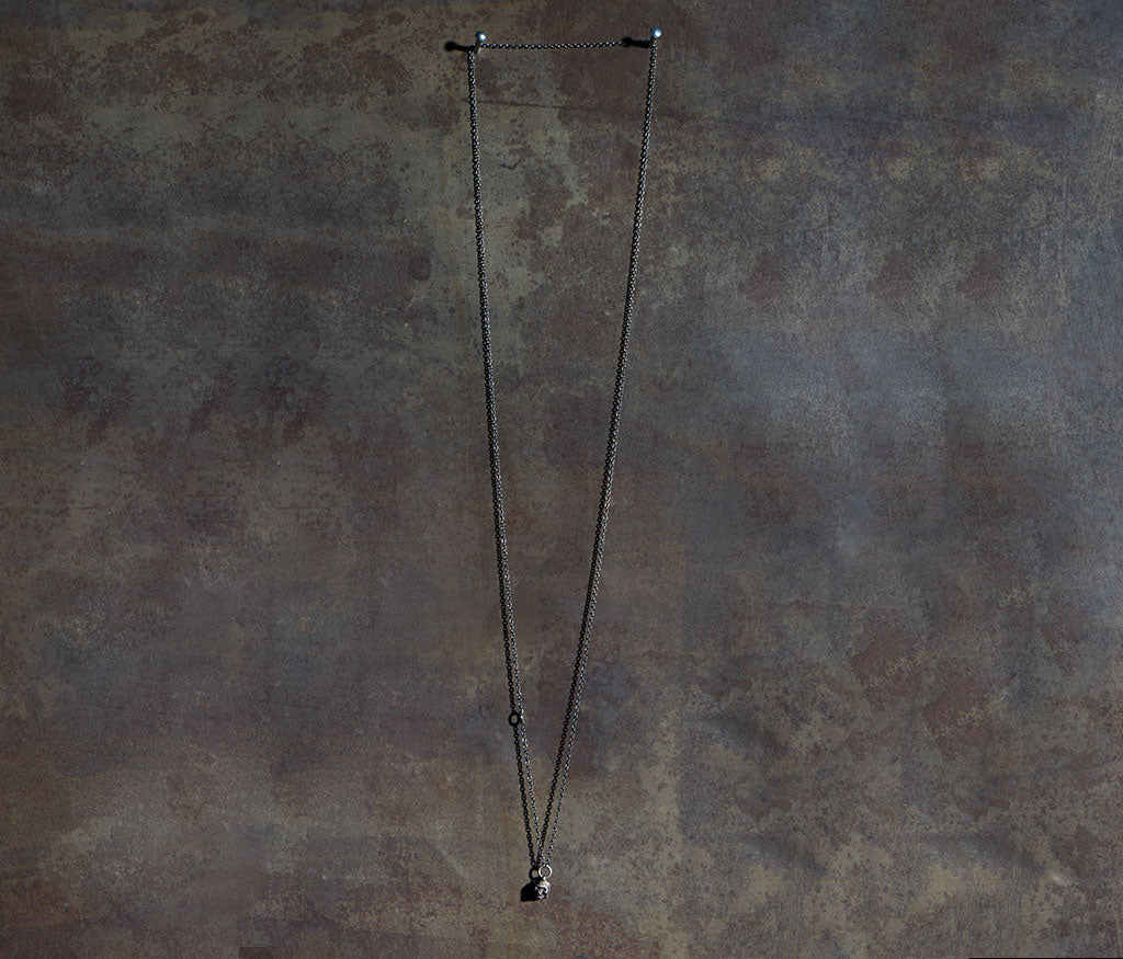 chain mini skull