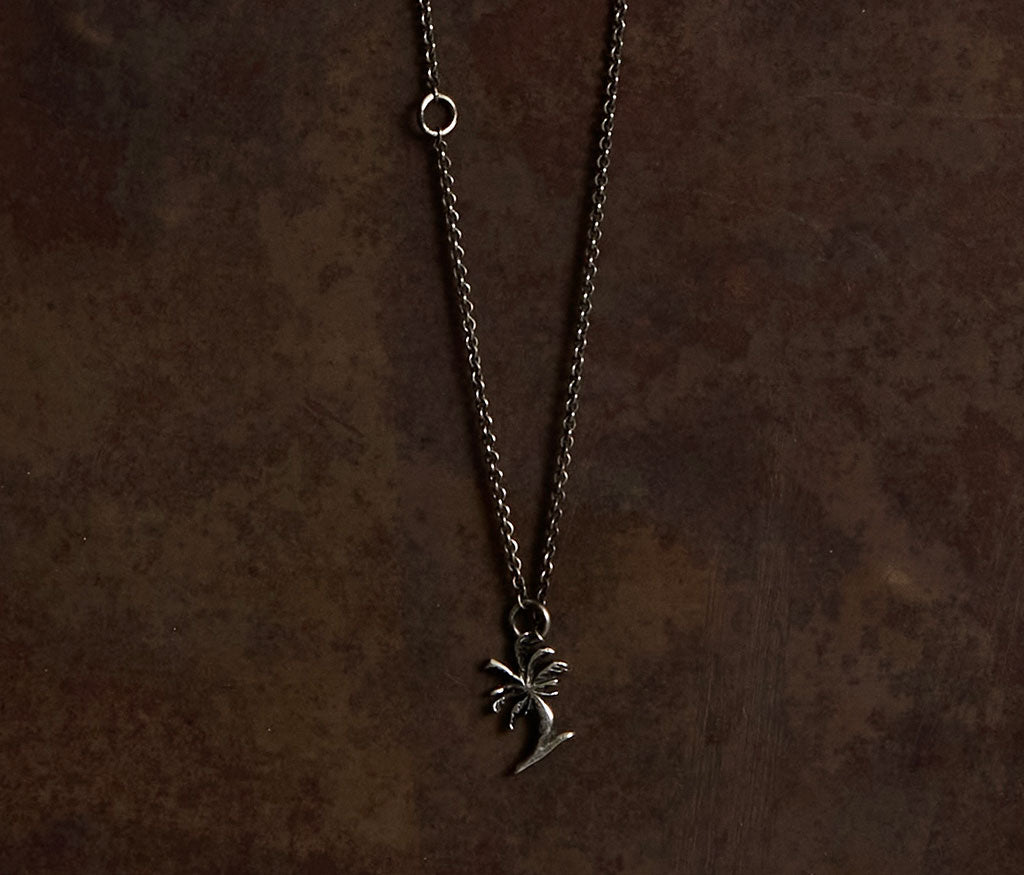 chain mini palm