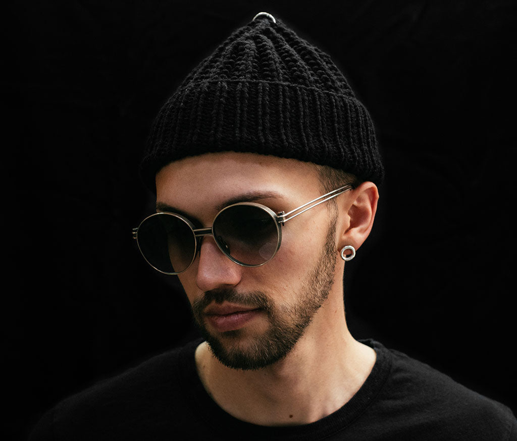 cap sailor - ring hammered black